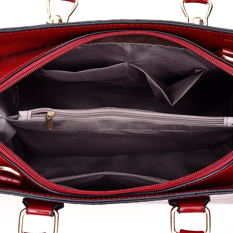 Crocodile Print Smiley One-Shoulder Cross Bag